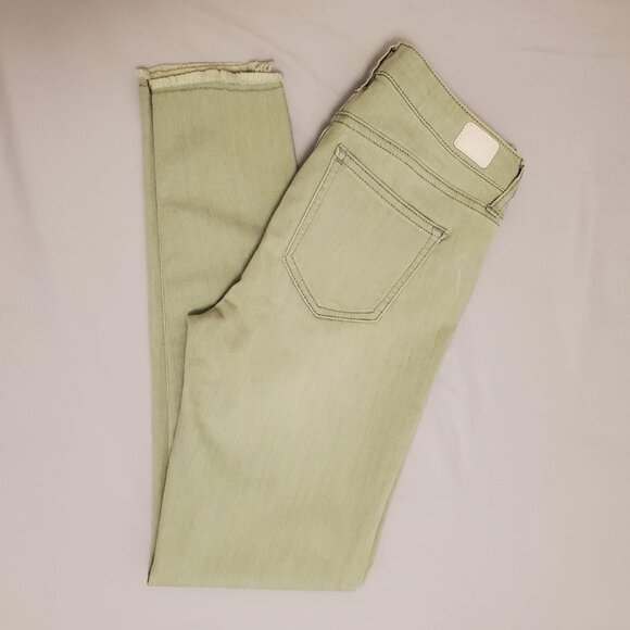 Celebrity Pink Light Green Skinny Ankle Jeans with Distressed Hem - 3/26 Juniors - Picture 3 of 12